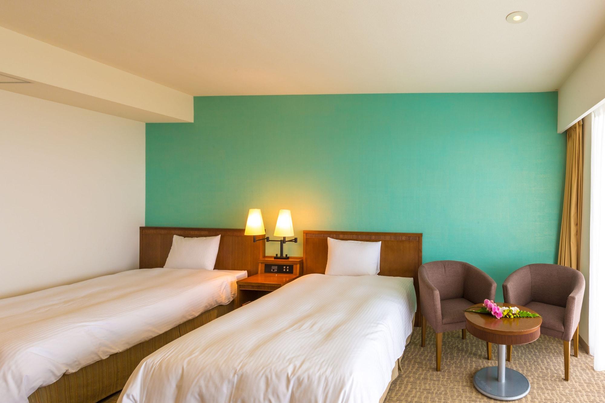 Em Wellness Kurashinohakko Lifestyle Resort Окинава Экстерьер фото