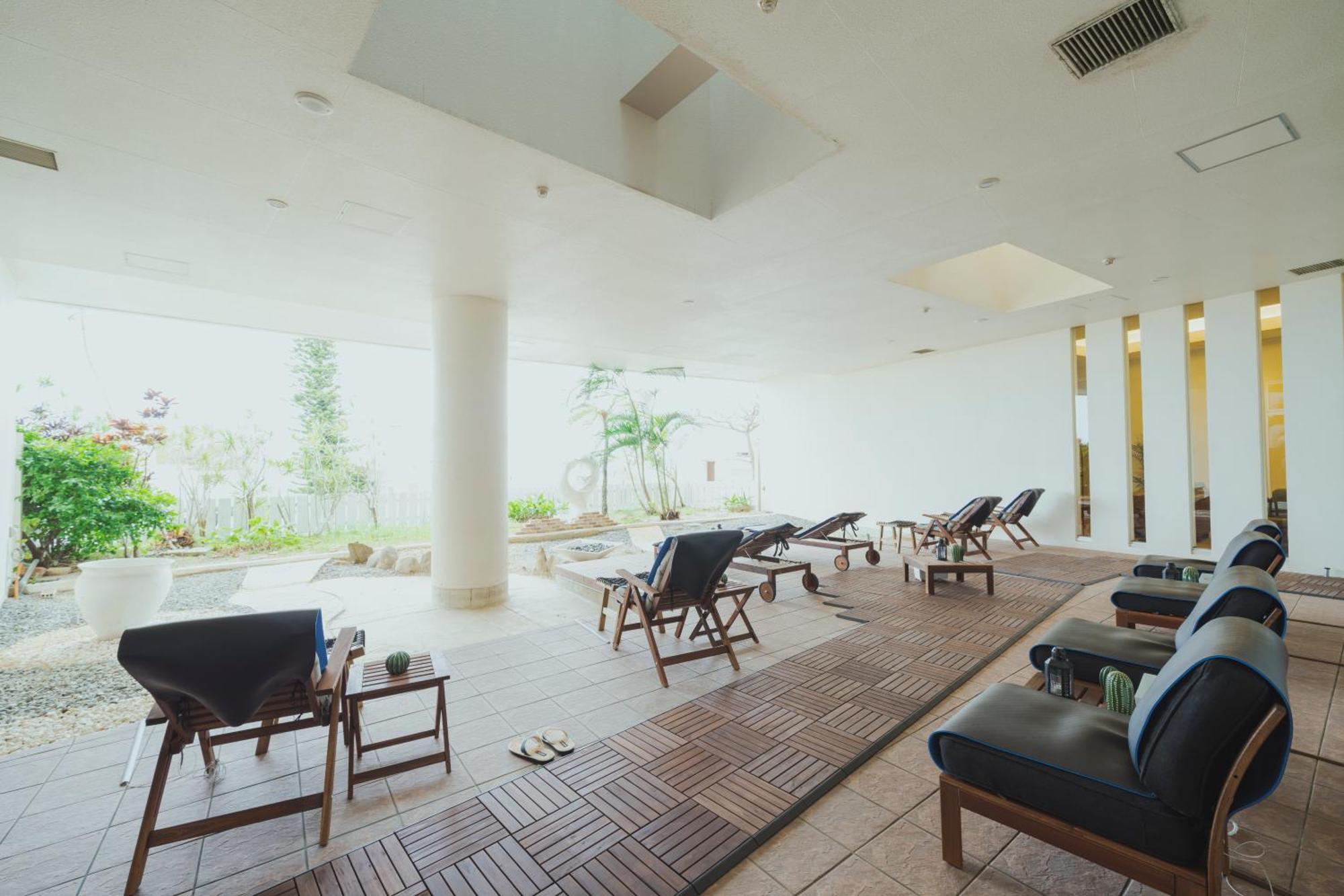 Em Wellness Kurashinohakko Lifestyle Resort Окинава Экстерьер фото